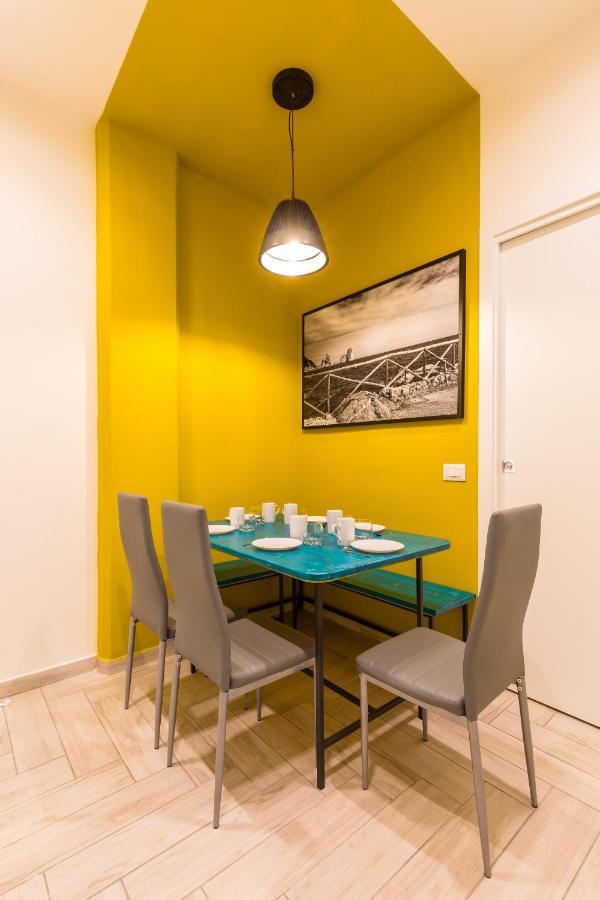 Central Station Apartments & Suites Napoli Esterno foto