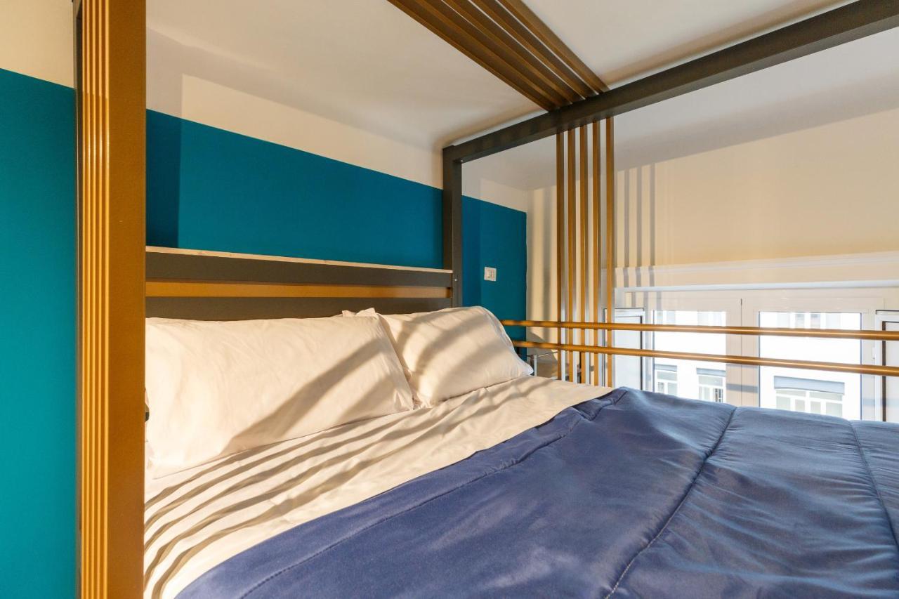 Central Station Apartments & Suites Napoli Esterno foto