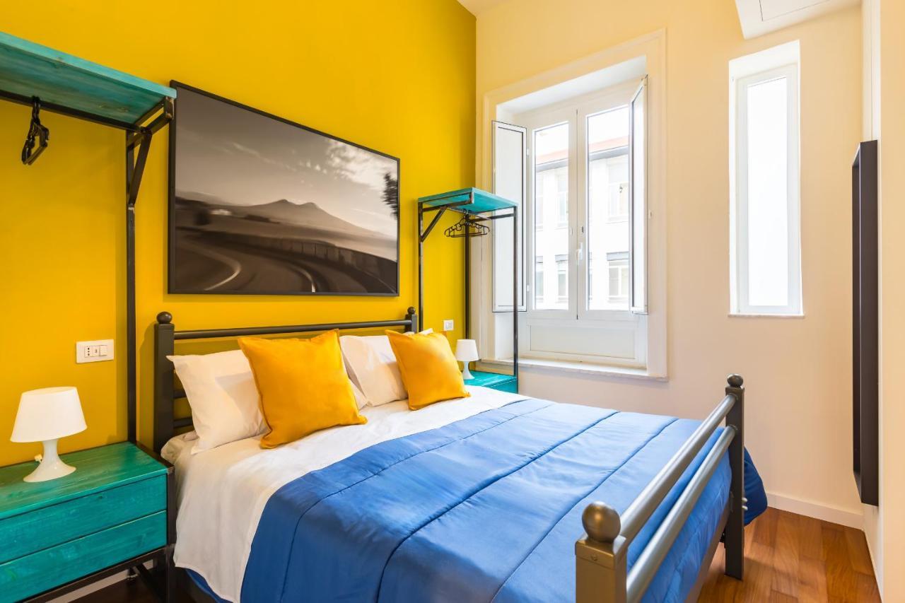 Central Station Apartments & Suites Napoli Esterno foto