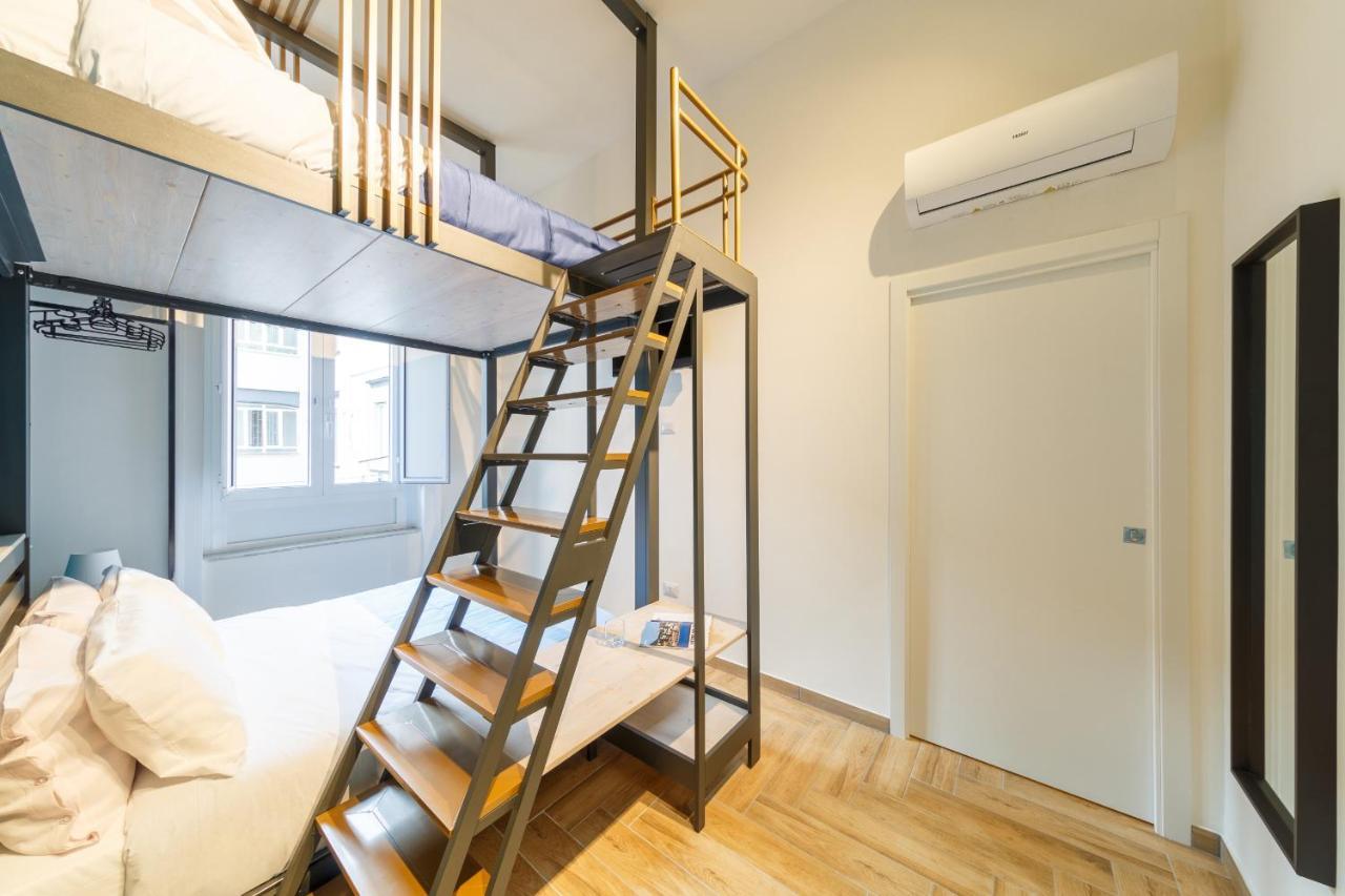 Central Station Apartments & Suites Napoli Esterno foto