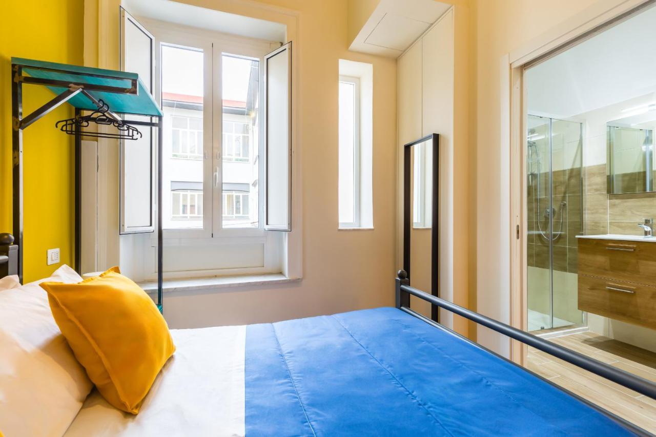 Central Station Apartments & Suites Napoli Esterno foto