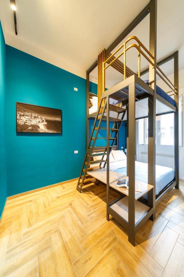 Central Station Apartments & Suites Napoli Esterno foto