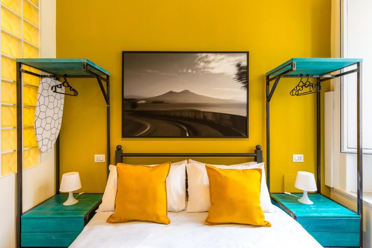 Central Station Apartments & Suites Napoli Esterno foto