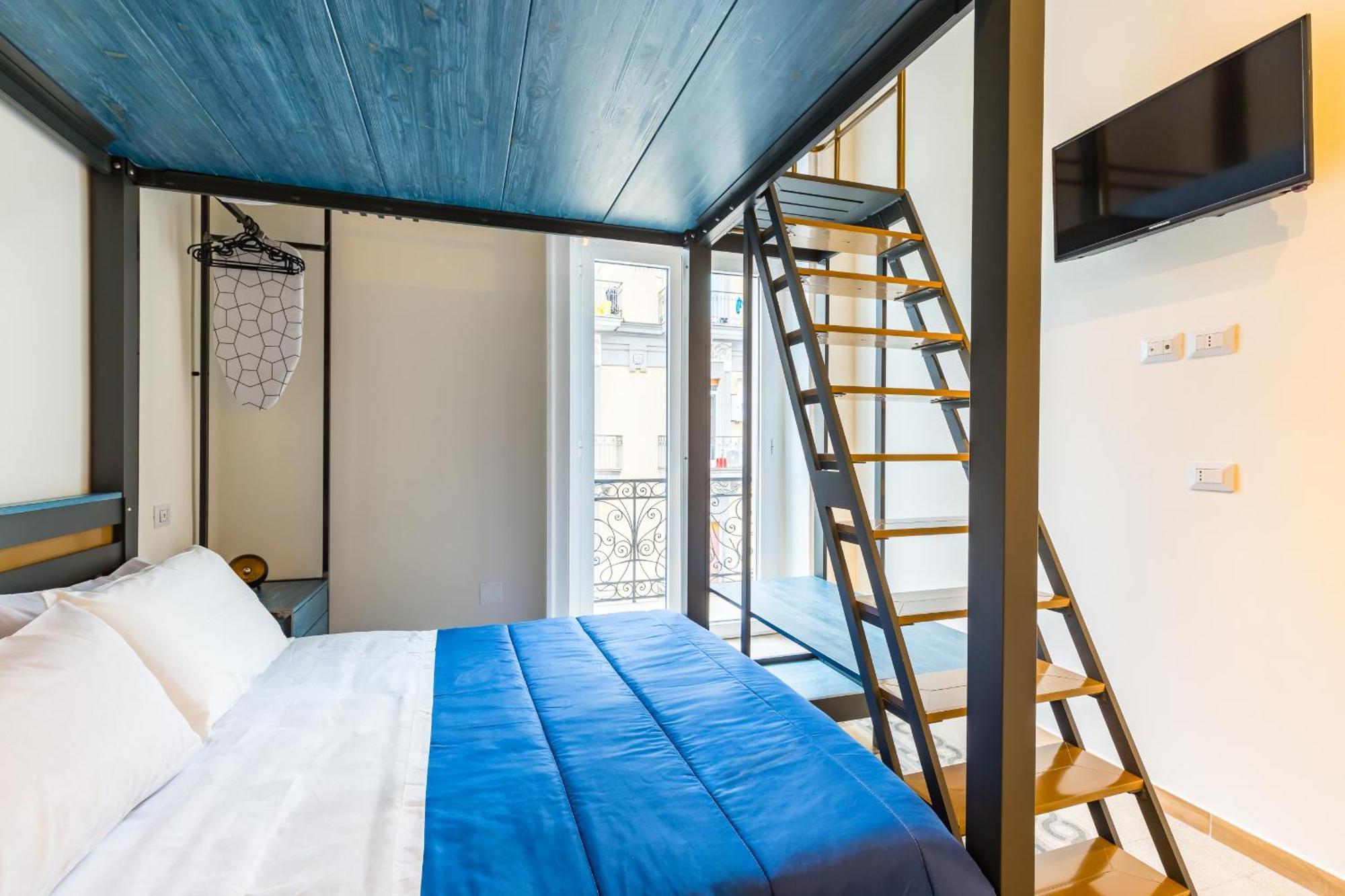 Central Station Apartments & Suites Napoli Esterno foto